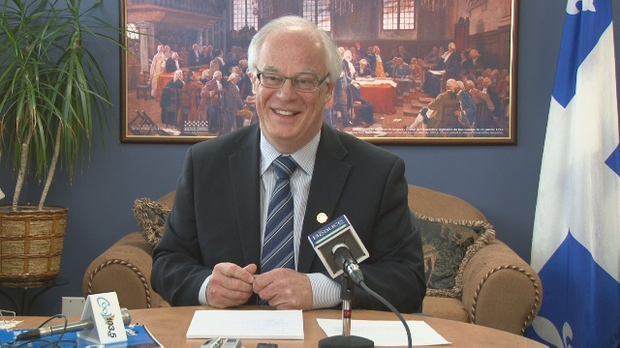 Robert Dutil est satisfait de sa première année de mandat et qualifie André Côté d'incohérent