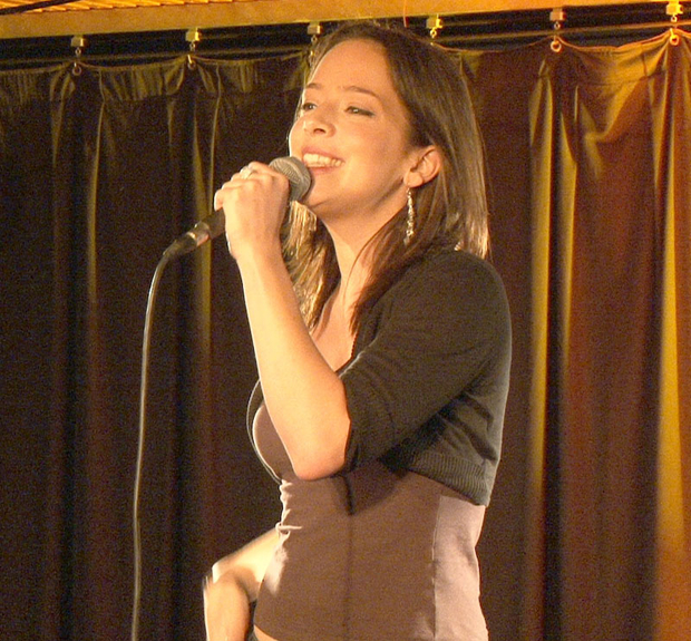 Amélie Veille lancera son troisième album en 2011