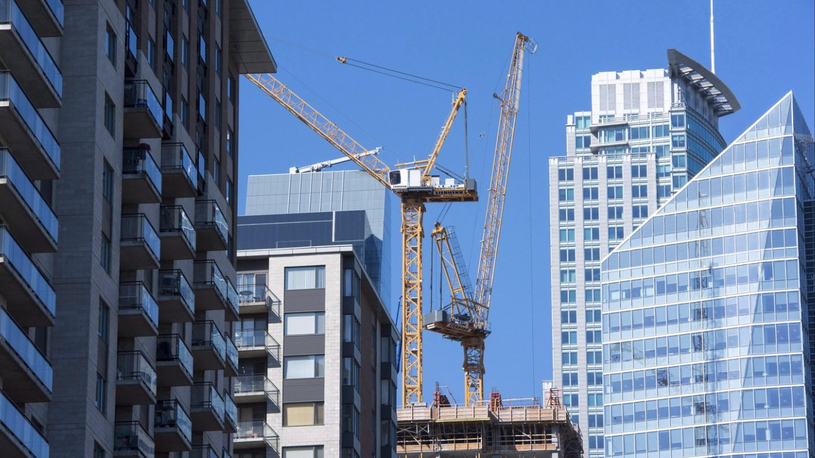 Revoir le Code du bâtiment pour contrer les effets de la chaleur sur les travailleurs