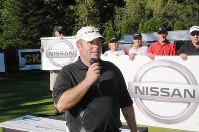 Craig Cuthill repart avec la Coupe Nissan