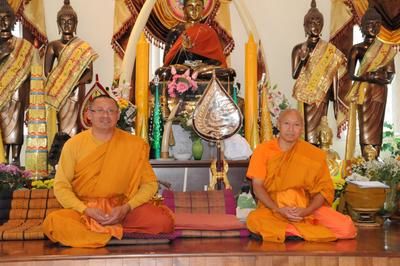 Le Laos  et les Bouddhistes s'invitent à Sainte-Julienne