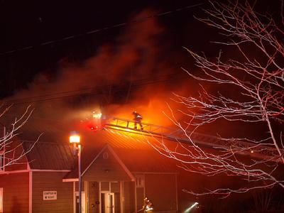 Le quartier général d'Opération Nez Rouge part en fumée