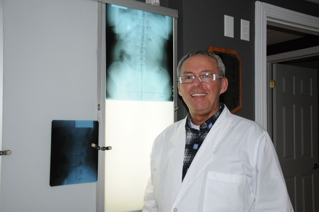 Une tragédie l'a mené vers la chiropractie