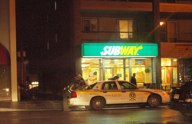 Vol qualifié au Subway de Joliette