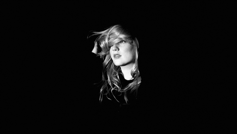 Fanny Bloom en prestation musicale à Joliette