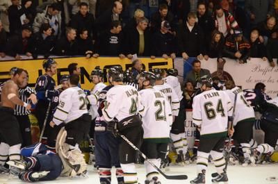 Caron et Guay: les suspensions tombent