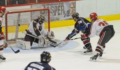 Spectaculaire remontée du Caron et Guay à Windsor