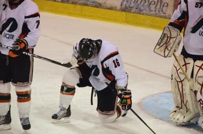 L'UQTR s'écroule contre les champions en titre