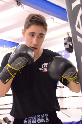 Zewski en préliminaire de Manny Pacquiao