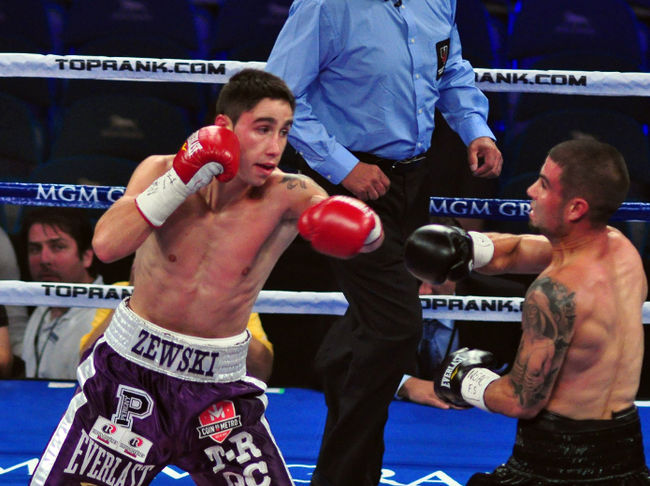 Zewski en sous-carte du duel Martinez-Chavez fils