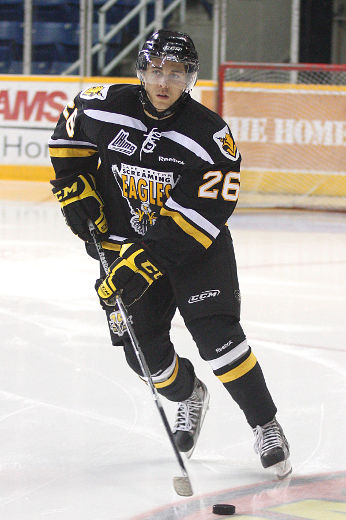 Jean-Simon Deslauriers accroche ses patins