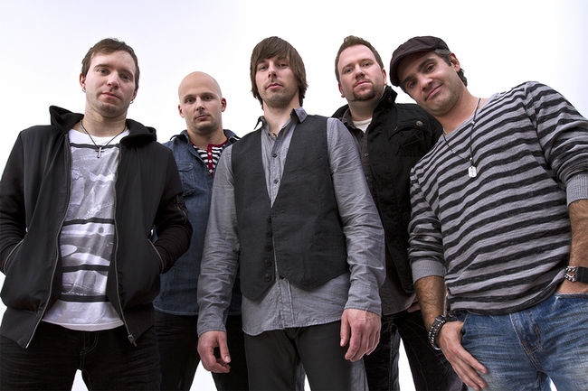 Le groupe Longue Distance se paie un cinquième album