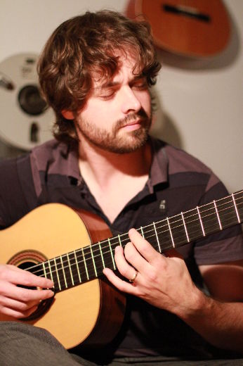 Premier guitariste canadien invité en 24 ans