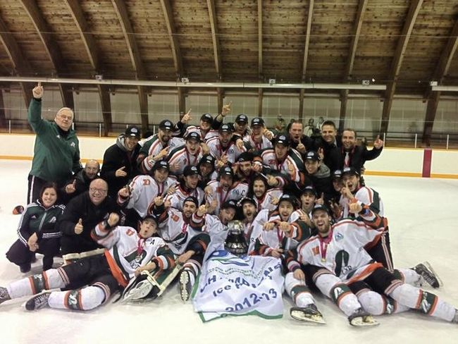 Les Patriotes champions de la Coupe Queen's