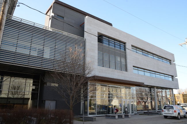 Tests de pyrrhotite au palais de justice