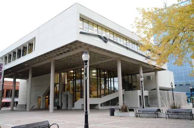 Dix conseillers municipaux suffiraient, dit Dufresne
