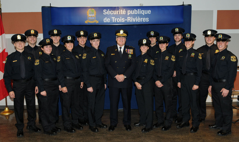 Assermentation de 14 nouvelles recrues à la Sécurité publique de Trois-Rivières