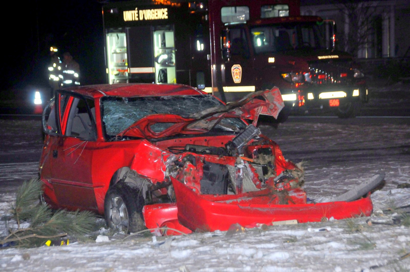 Un spectaculaire accident fait deux blessés à Notre-Dame-du-Bon-Conseil