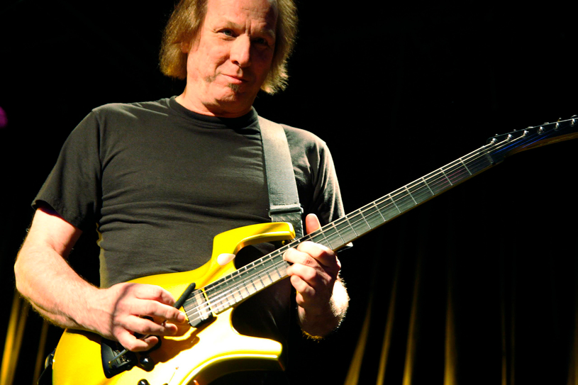 Le guitariste Adrian Belew à Trois-Rivières