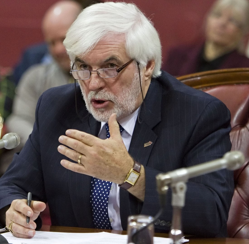 Les retraité(e)s de L'AREQ surpris des propositions du gouvernement Couillard