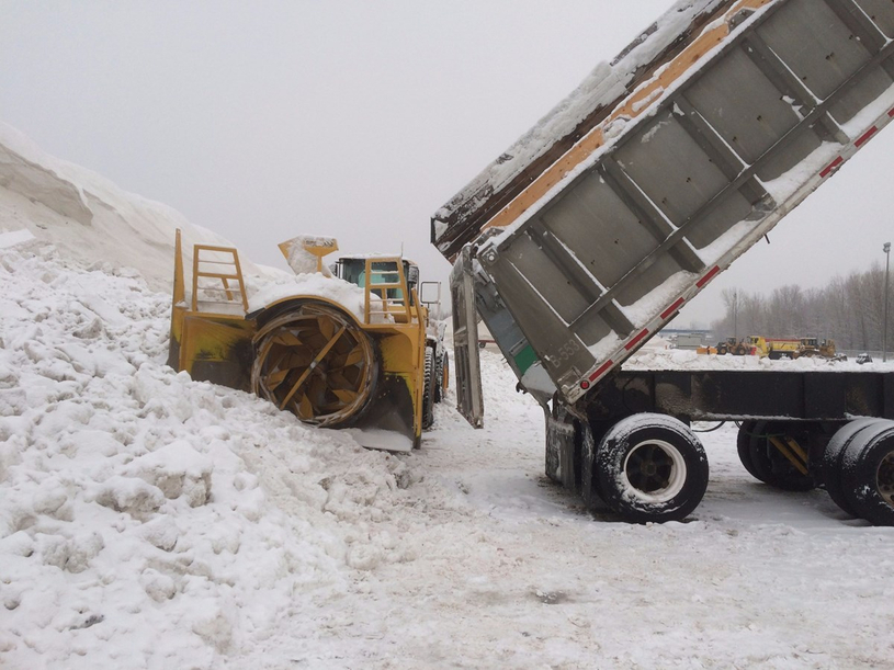 Décès d’un camionneur sur un site de dépôt à neige de la Ville de Trois-Rivières : la gestion de la circulation piétonnière est en cause