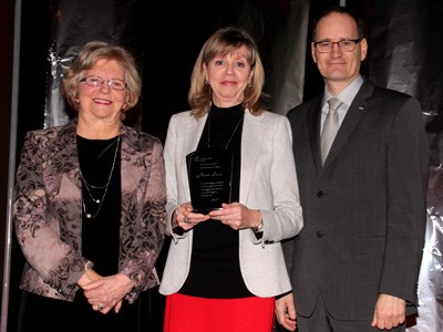 La professeure Natalie Lavoie récipiendaire de la Distinction Alcide-C.-Horth 