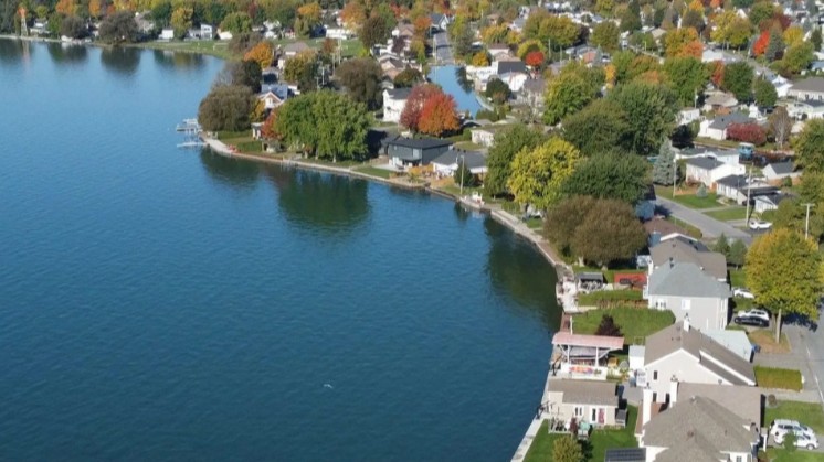 Échantillonnage d'eau gratuits pour les maisons datant de plus de 1970 