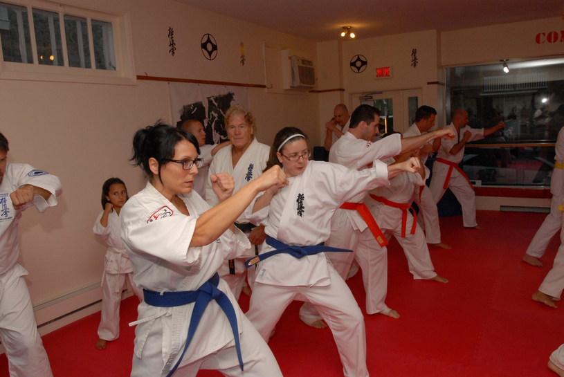 Une inauguration soulignée en présence des grands maîtres du Kyokushin