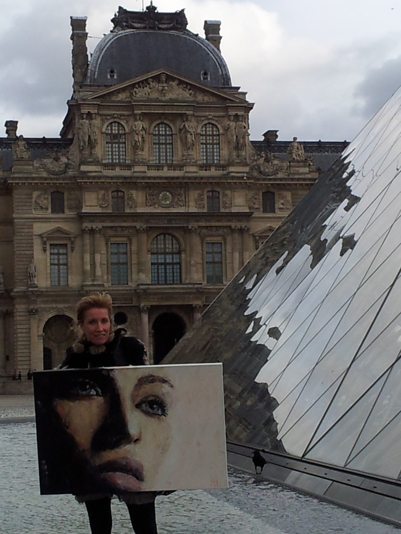 Les tableaux d'Andrée Roy ont fait bonne impression à Paris