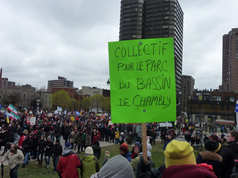 Le Collectif à la manifestation du 22 avril