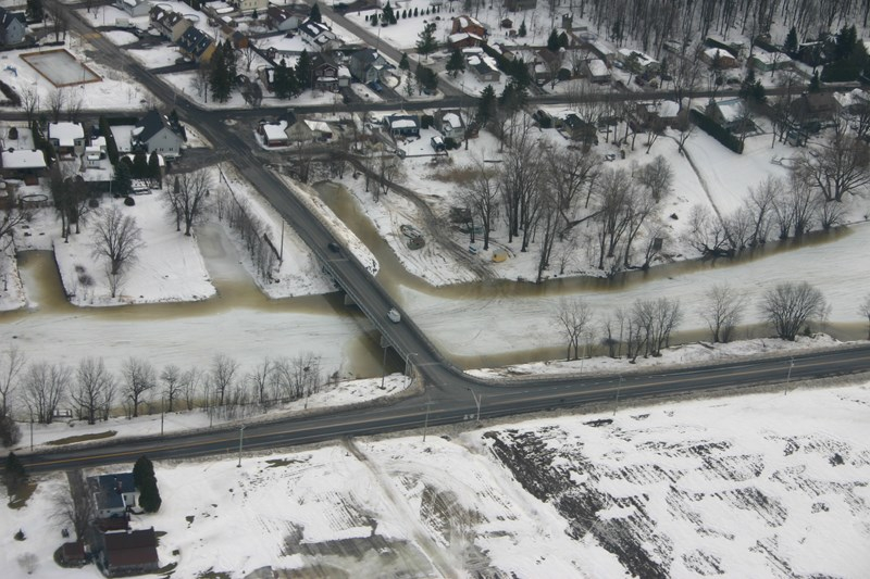 Veille d'inondation à Carignan