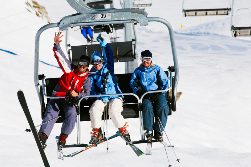 Ski: Un nouveau télésiège desservira le versant des épinettes à Bromont