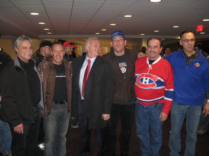 Du hockey entre amis