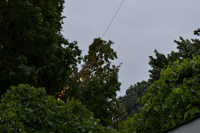 Orages violents, vents forts et pannes d’électricité