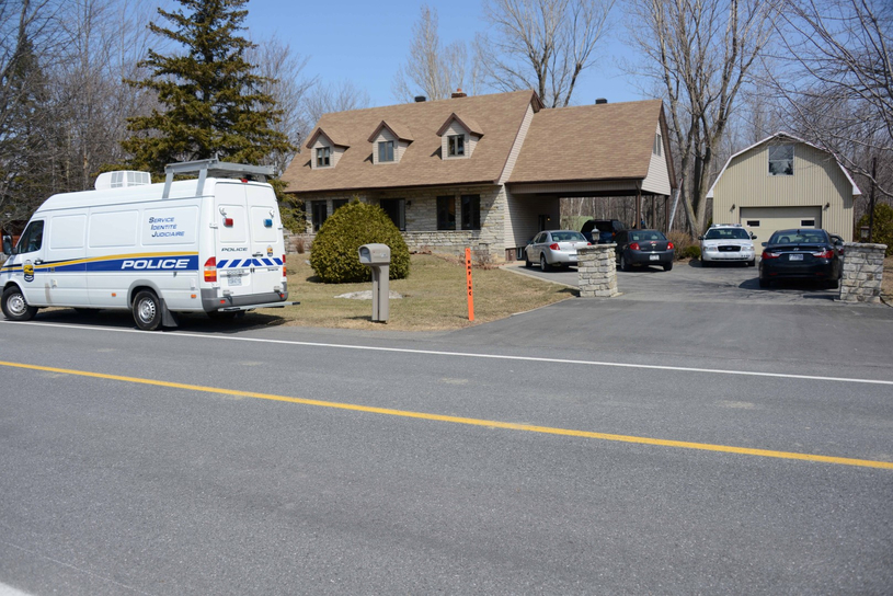 Un père et son fils arrêtés pour possession de stupéfiants