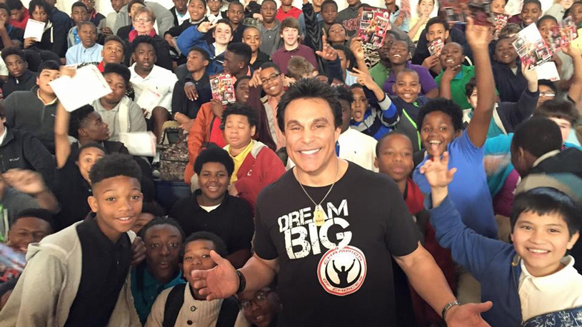 Le message d'amour et de paix de Marc Mero