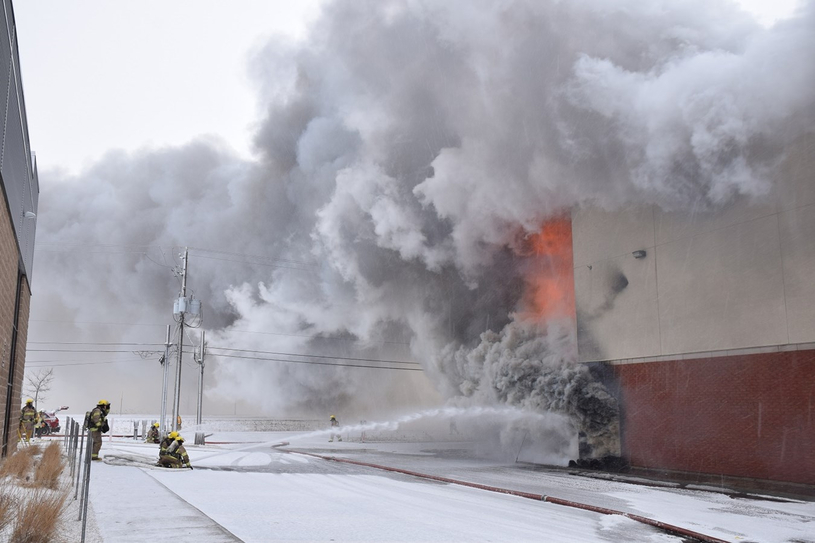Feu majeur à Beloeil