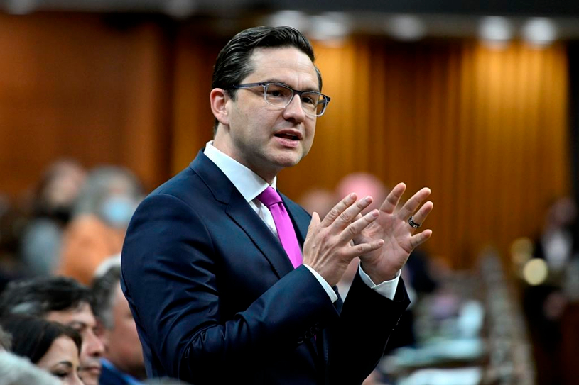 Sondage: Poilievre est favorisé par les conservateurs, mais pas de tous les Canadiens