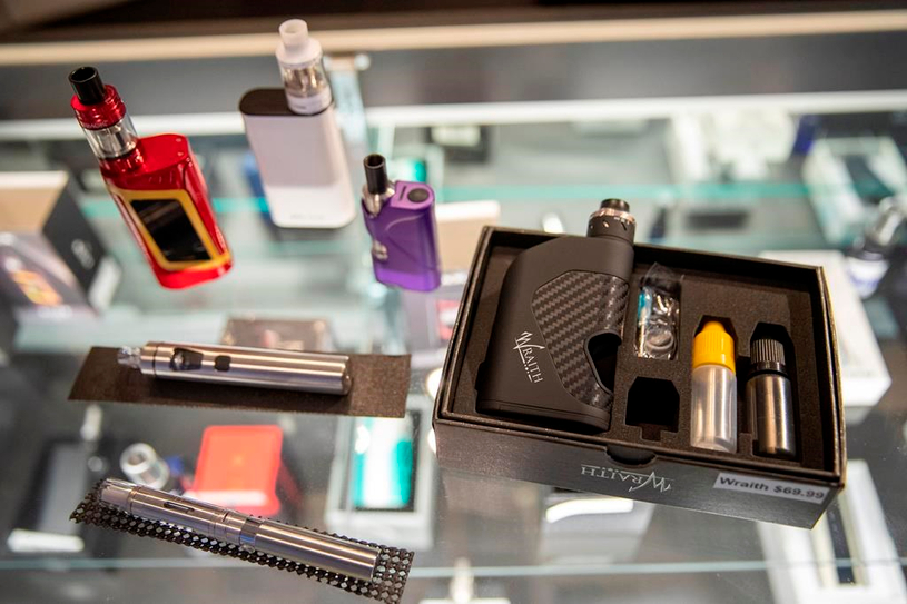 ADN: la vapoteuse est aussi dangereuse que la cigarette