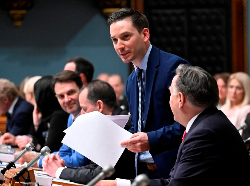 La Coalition avenir Québec veut hausser le salaire des élus de 30 000$