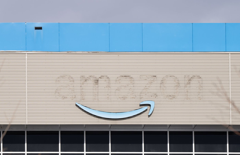 Fermeture des entrepôts d'Amazon au Québec: la CSN lance une campagne de boycottage