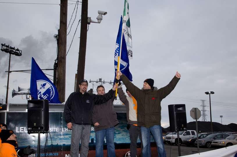 Manifestation des travailleurs de Rio Tinto Alcan d’Alma à Sorel-Tracy