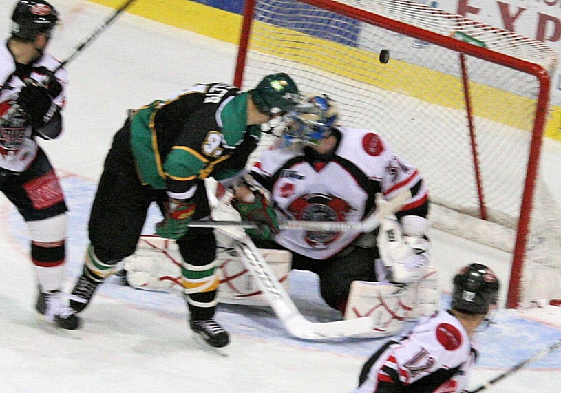 Le HC Carvena perd le gardien Julien Ellis