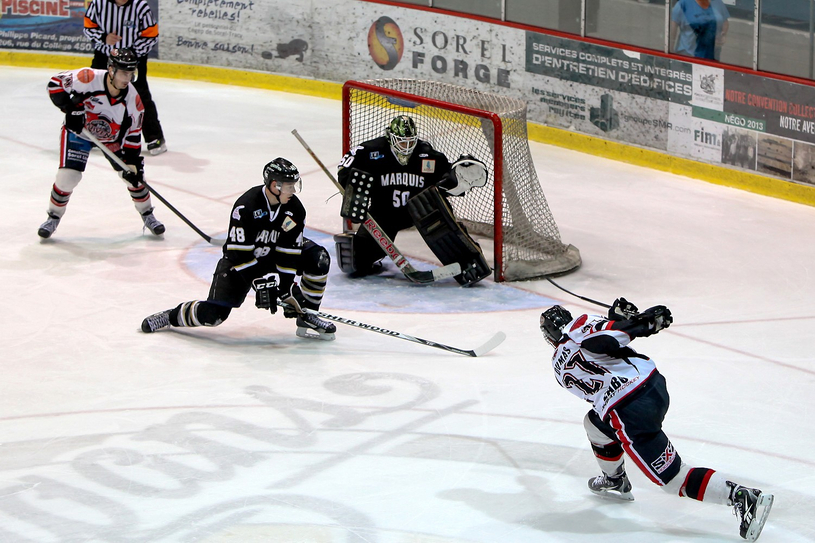 Série finale de la LNAH : le HC Carvena réplique
