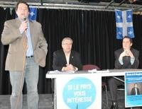 Bernard Drainville était de passage à Sainte-Thérèse