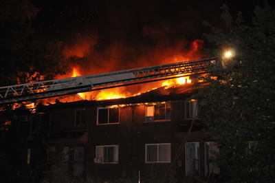 Incendie à Boisbriand: la communauté juive déplore de devoir payer la facture d'eau