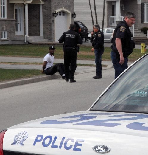 Deux voleurs font peur à tout un quartier