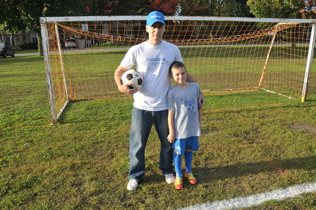 Sainte-Thérèse : le soccer est dangereux pour les jeunes au parc De Sève