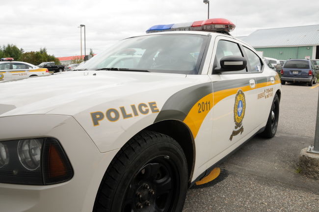 Fausse facturation : la police effectue des perquisitions