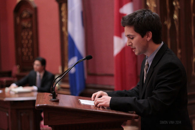 Chef au Parlement étudiant et originaire des Basses-Laurentides